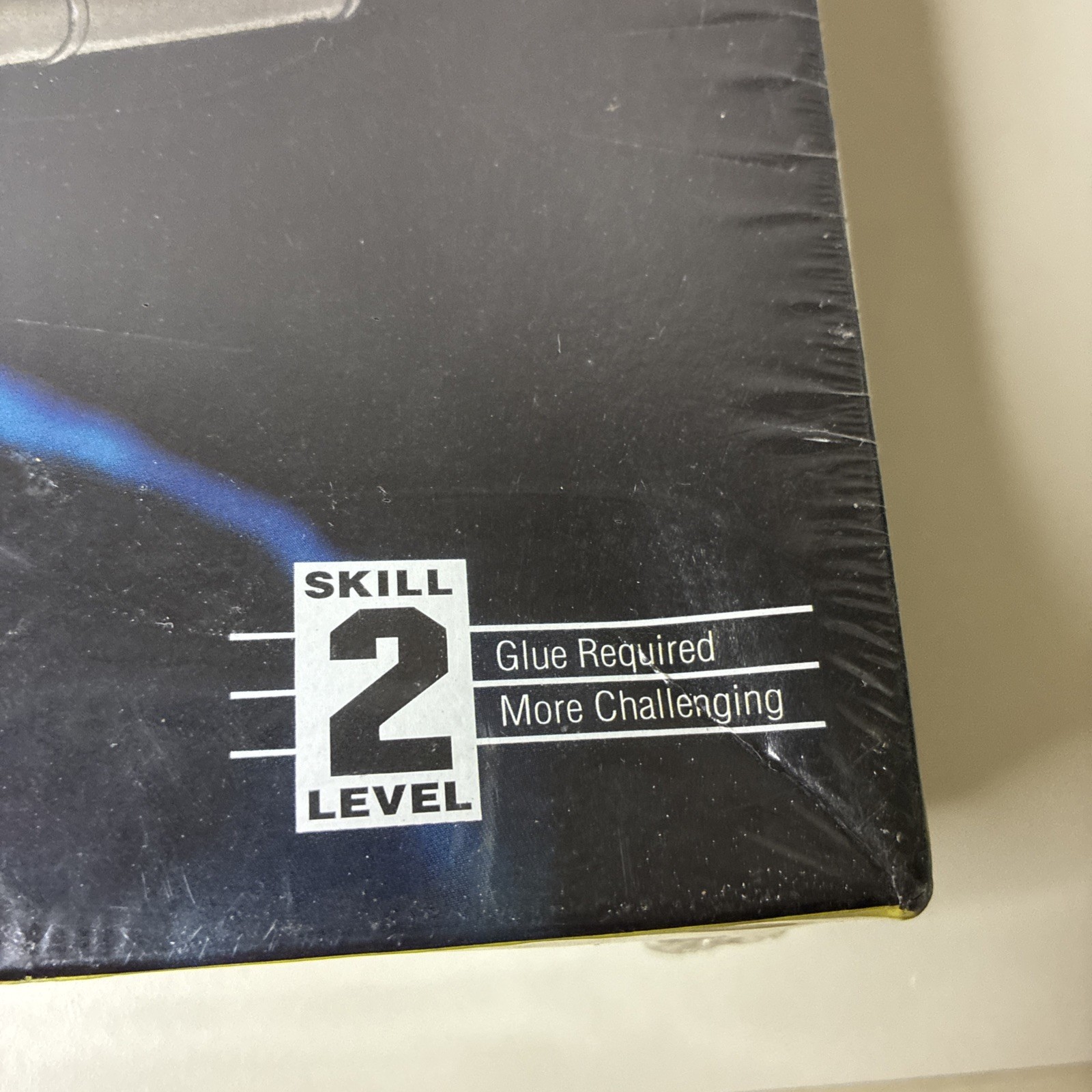 Lindberg Independence Day Captured Alien Attacker Model Kit 1:72 Plastic 77311 gallery