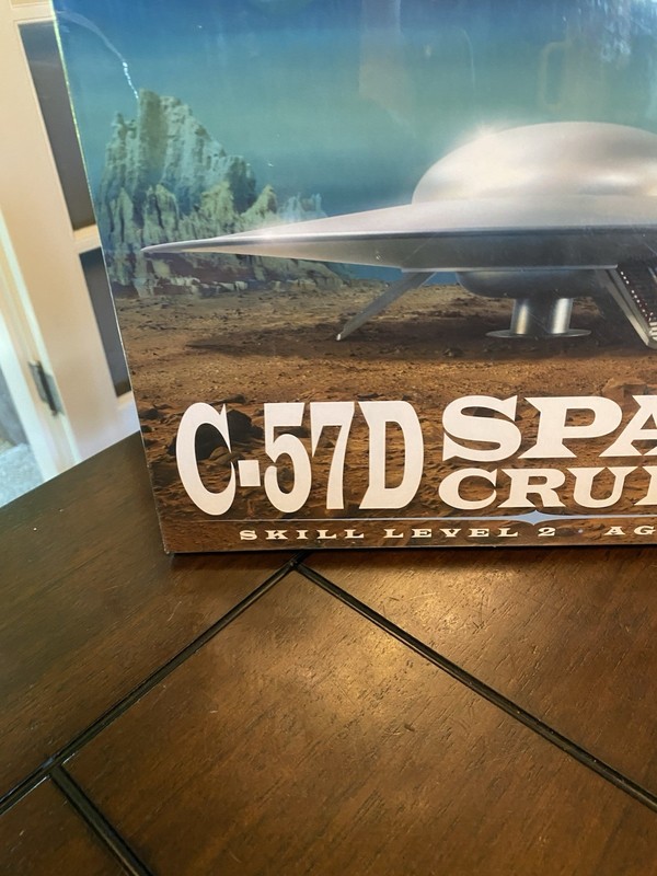 Sealed - Polar Lights Forbidden Planet C-57D Space Cruiser Model Kit - Mint gallery