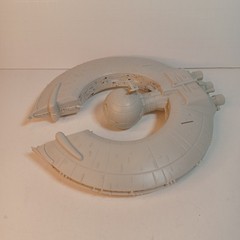 Estes Star Wars Episode 1 Trade Federation Battleship Flying Model Rocket #1828