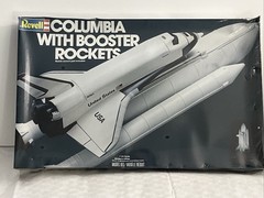 Revel Columbia With Booster Rockets 1/144 Scale Model Kit 4716 & Launch Pad RARE