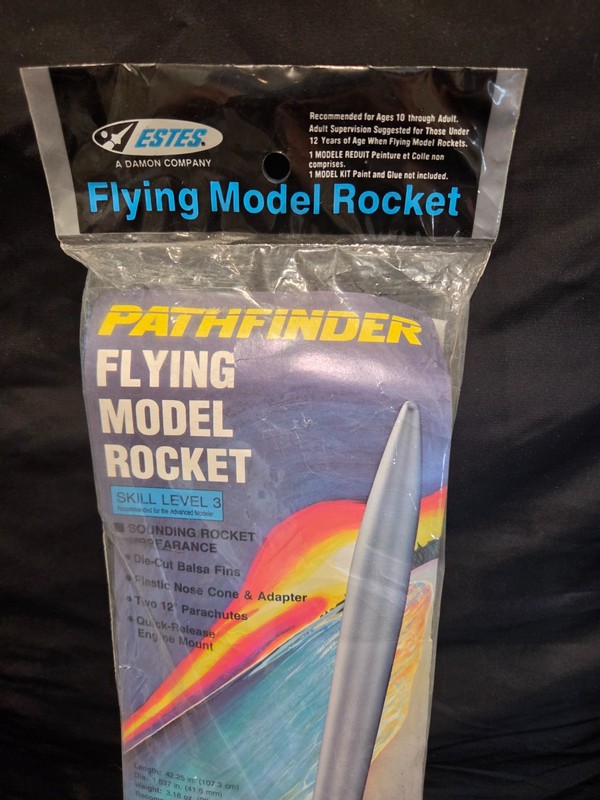 Estes Pathfinder Flying Model Rocket Skill Level 3 EST 1997 gallery