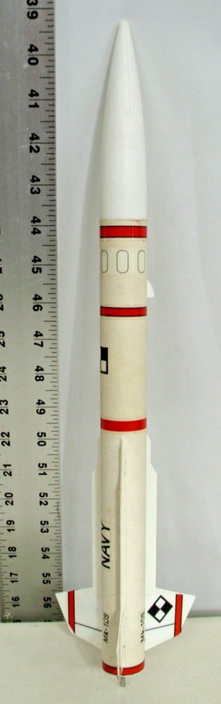 ESTES NAVY MK 109 STINGRAY ROCKET BUILT UP