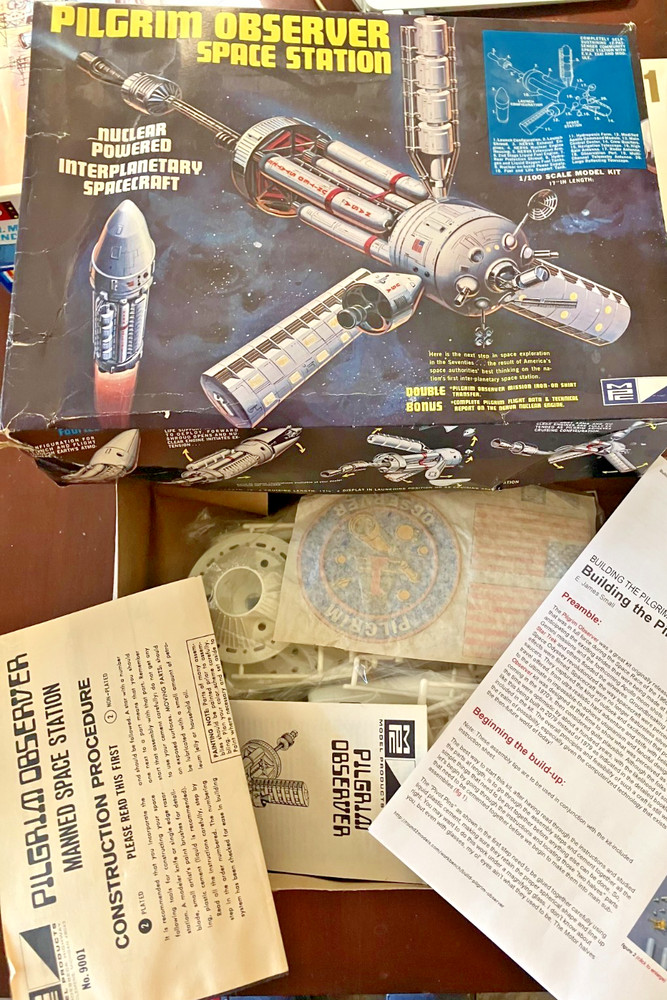 1970 MPC Spacecraft Model Pilgrim Observer Space Station 17" Long