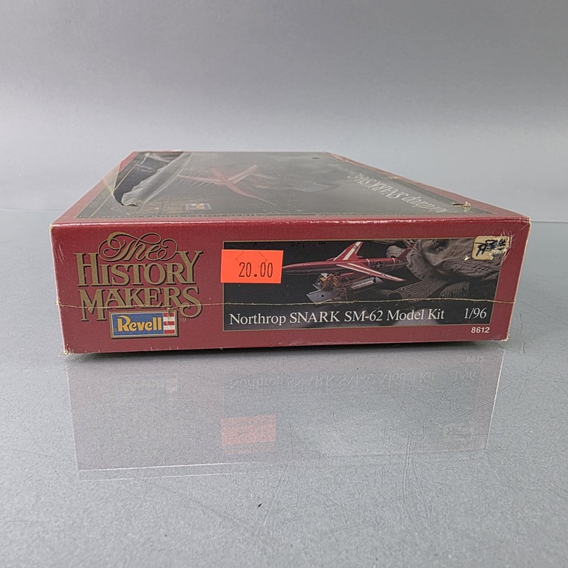 Vintage Revell Northrop SNARK SM-62 Model Kit 1/96 History Makers Sealed USA 198 gallery