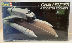 1982 Revell Challenger Shuttle & Booster Rockets Space Ship Model Kit 4528