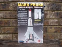 Lindberg Mars Space Probe Communication Satellite Model kit #91003 NEW & SEALED