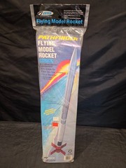 Estes Pathfinder Flying Model Rocket Skill Level 3 EST 1997