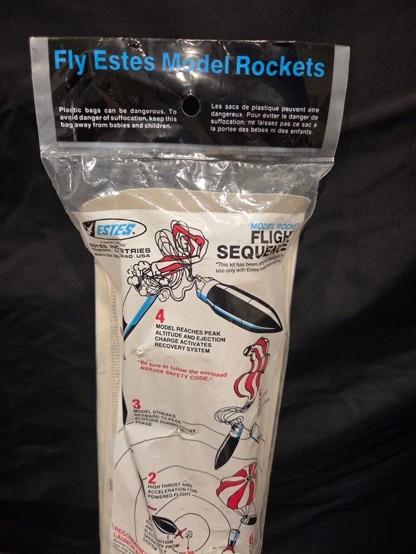 Estes Pathfinder Flying Model Rocket Skill Level 3 EST 1997 gallery