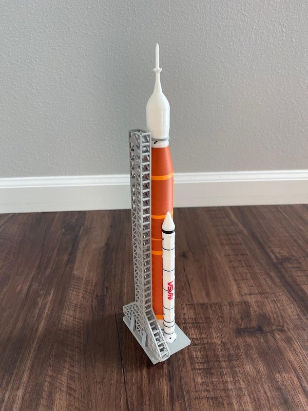 Artemis Space Launch System (SLS) Rocket Model with Magnetic Detachable Boosters gallery