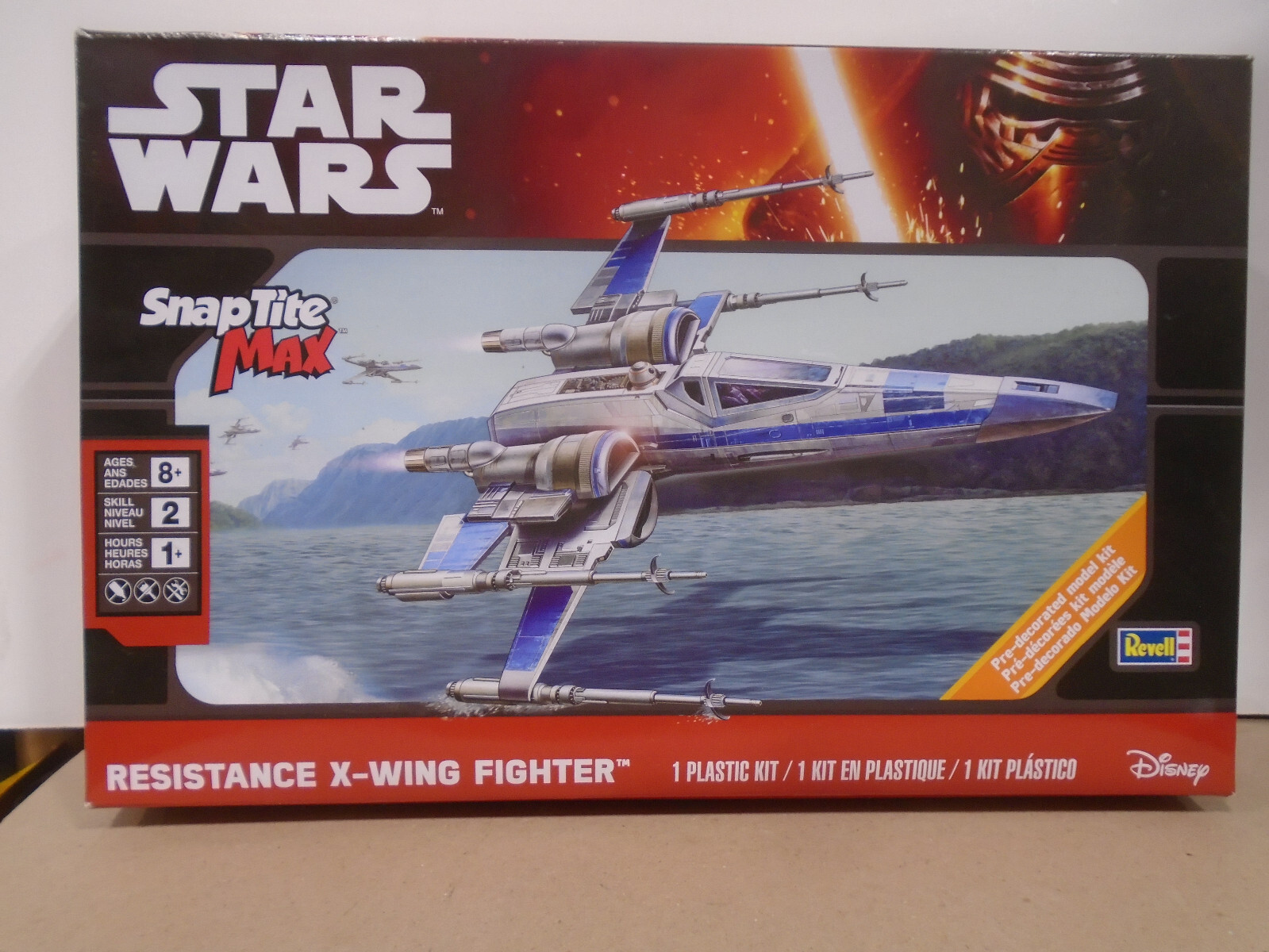 Revell 85-1823 1:57 Star Wars™ Resistance X-wing Fighter™ Plastic Model Kit NEW gallery