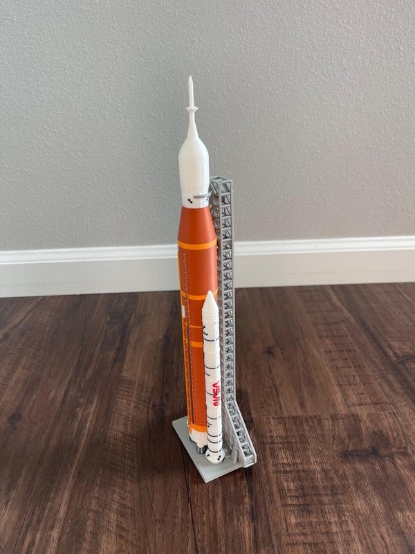 Artemis Space Launch System (SLS) Rocket Model with Magnetic Detachable Boosters gallery