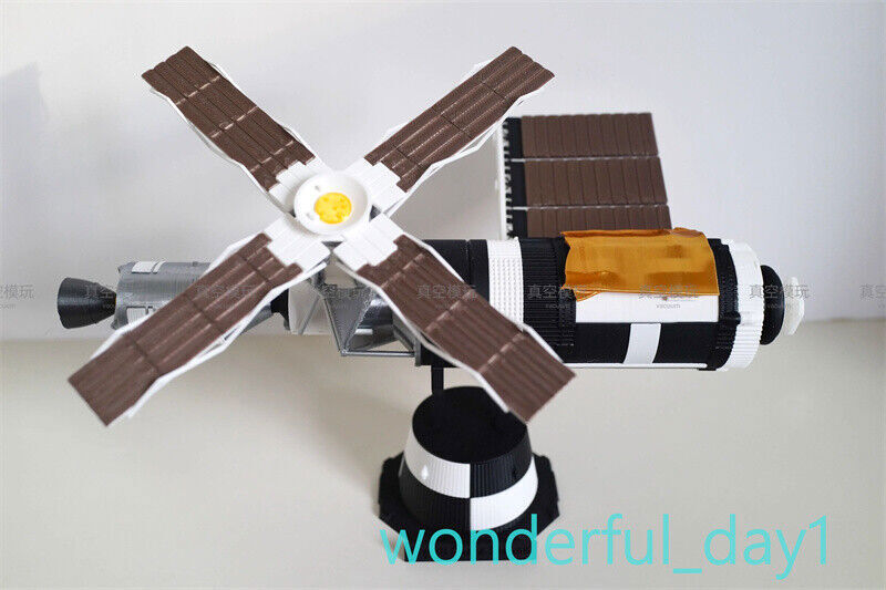 1:144 Scale Sky Lab S-IVB Skylab Model Space Station Painted Model Toy Collectio