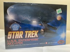 Star Trek Model Kit USS Enterprise NCC-1701 Polar Lights Item POL803M (2009) NEW