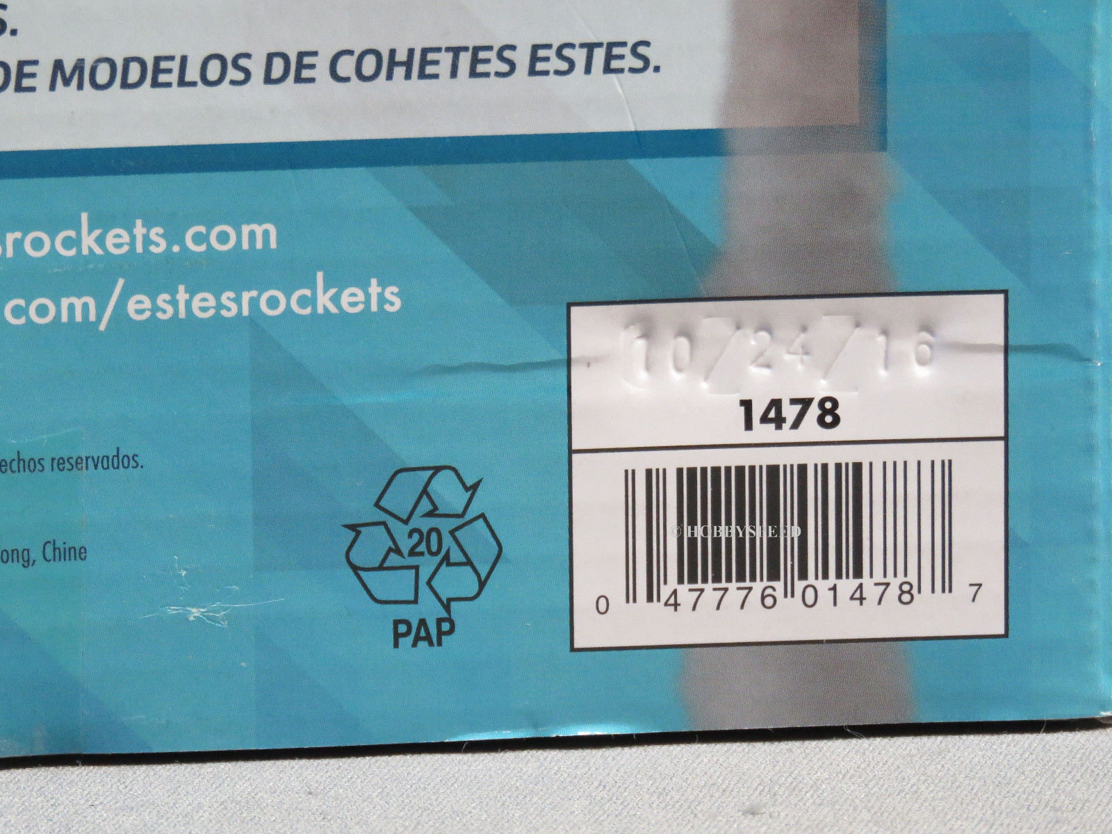 ESTES FLASH MODEL ROCKET LAUNCH SET red body pad control space base EST1478 NEW gallery