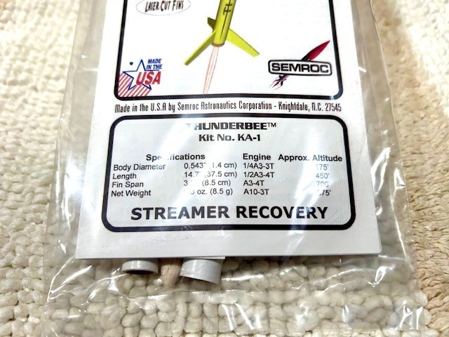 Semroc THUNDERBEE Flying Model Rocket Kit No. KA-1 Made In USA gallery