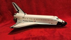 Revell 1:72 Scale Space Shuttle Atlantis Display Model