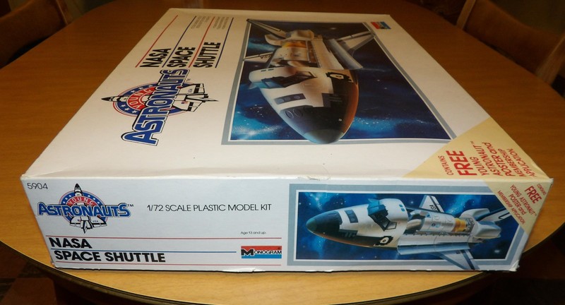 Monogram 1986 NASA Space Shuttle 1:72 Model Kit 5904-0100 Young Astronauts ~ NEW gallery