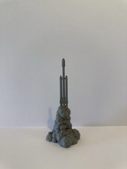 SpaceX Falcon 9 Heavy Model Figure