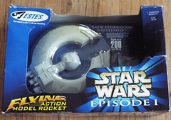 Estes Star Wars Episode 1 Trade Federation Battleship Flying Model Rocket 1998