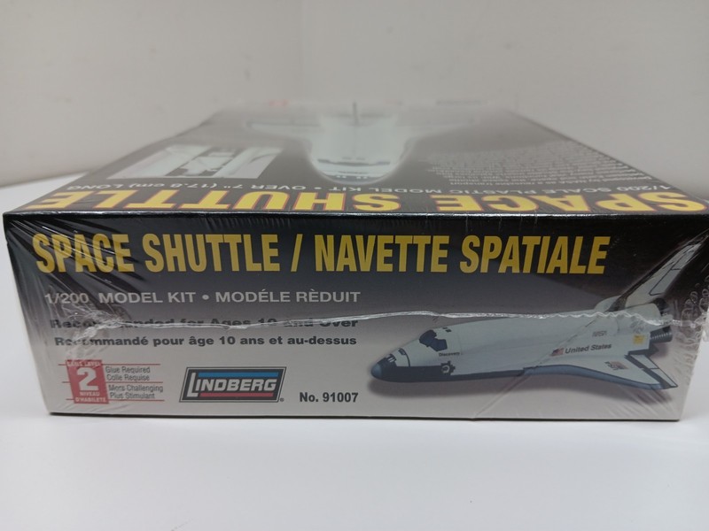 Lindberg Space Shuttle Model kit 91007 SEALED BOX gallery