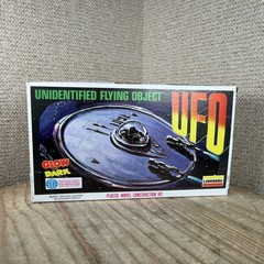 Vintage Lindberg UFO 1978 Model Kit #1152 Glow In The Dark