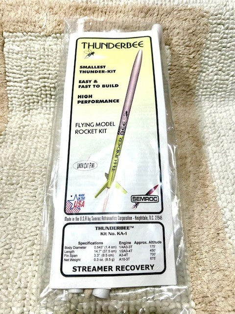 Semroc THUNDERBEE Flying Model Rocket Kit No. KA-1 Made In USA gallery