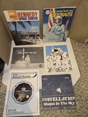Vintage 60s NASA Ephemera,Photo,1995 Sealed Lindberg Space Shuttle Model Kit