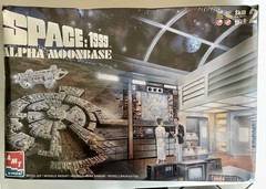 Vintage SPACE: 1999 Alpha Moonbase AMT ERTL Model Kit 1998 Vintage New/Sealed