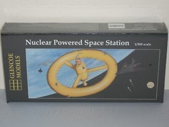 Glencoe Models 1/300 Scale Nuclear Powered Space Station