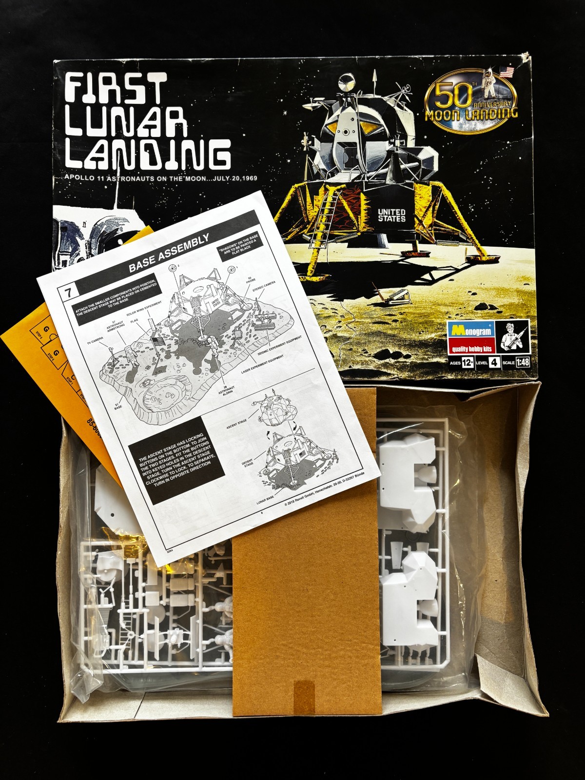 Monogram 1/48 First Lunar Landing Apollo 11 50th Anniversary 85-5094 - NEW gallery