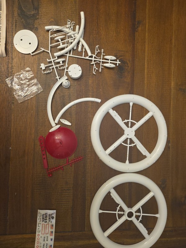 Lindberg Star Probe Space Shuttle Kit 1976 Model #1147 gallery