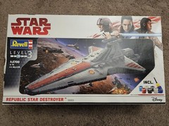 Revell Republic Star Destroyer New in Box