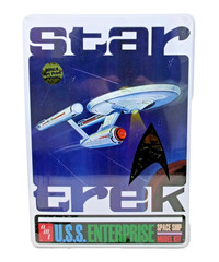 AMT STAR TREK IN A METAL TIN CAN ” U.S.S. ENTERPRISE ” PLASTIC MODEL KIT AMT609