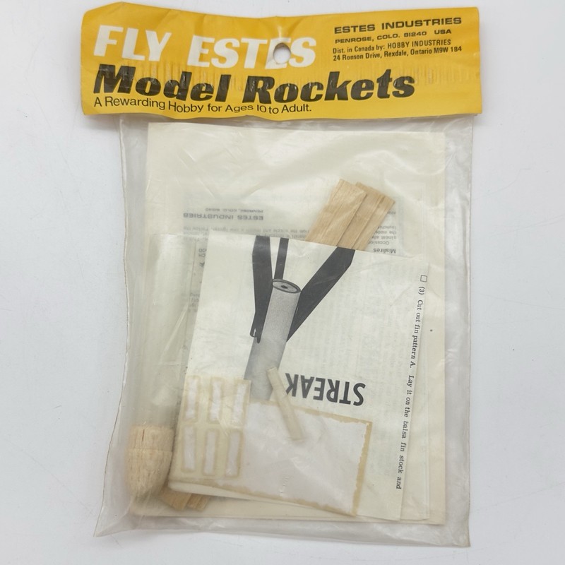 RARE Unopened Estes Astron STREAK Flying Model Rocket Kit 1204 Skill Level 1 gallery